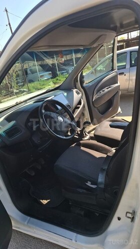 Fiat Doblo-12