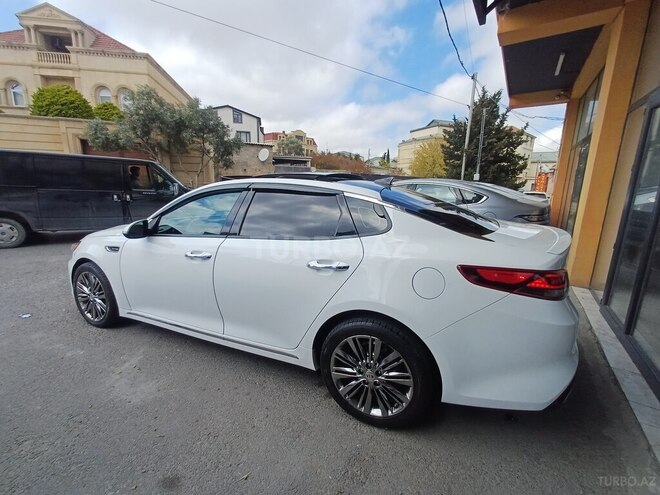 Kia Optima-2