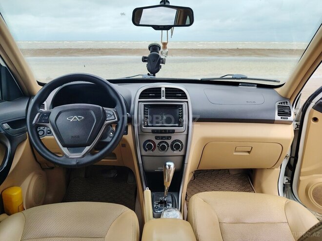 Chery Tiggo (T11)-4
