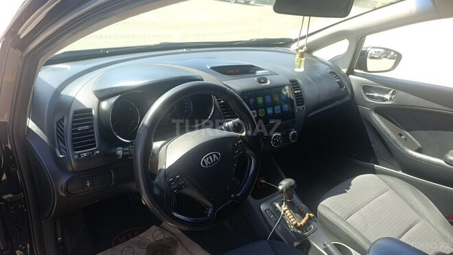 Kia Cerato-3