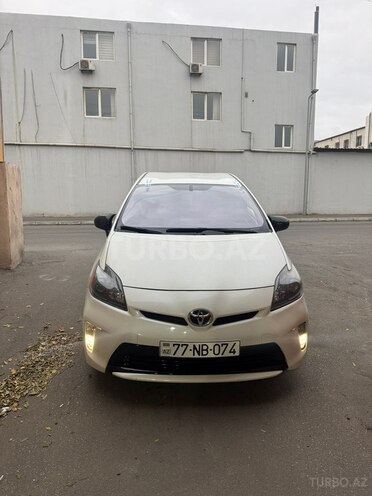 Toyota Prius 2014, 390,000 km - 1.8 л - Bakı