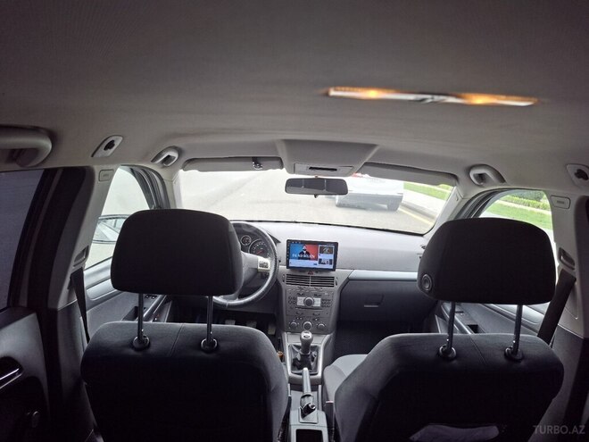 Opel Astra-8