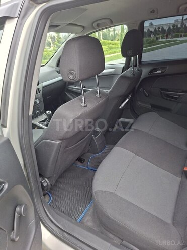 Opel Astra-10