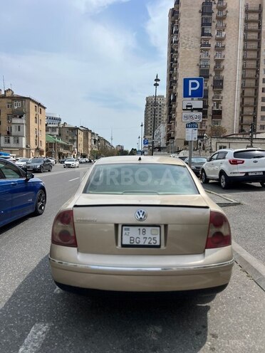 Volkswagen Passat-3