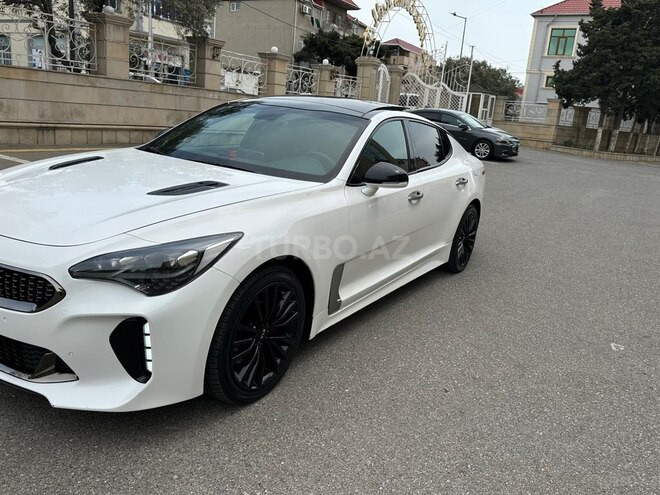 Kia Stinger-3