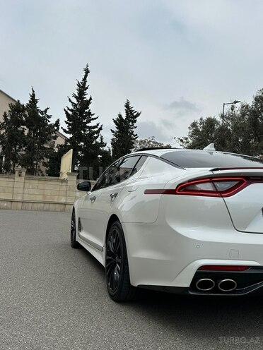 Kia Stinger-13