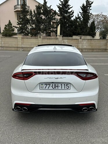 Kia Stinger-9