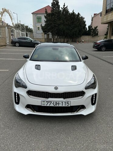 Kia Stinger-2