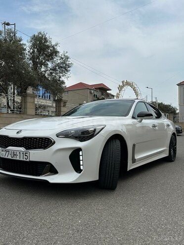 Kia Stinger-6