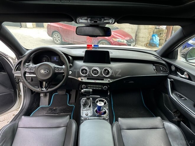 Kia Stinger-18