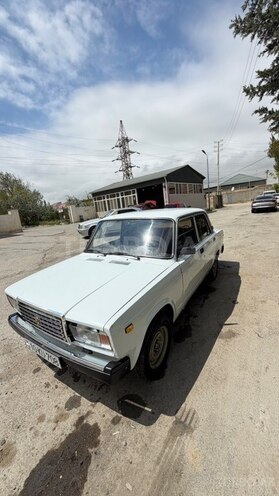 LADA (VAZ) 2107-5