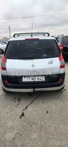 Renault Scenic-9