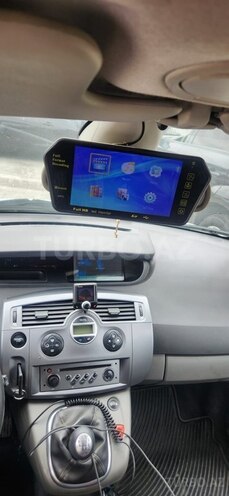 Renault Scenic-10