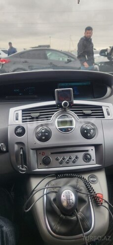 Renault Scenic-2