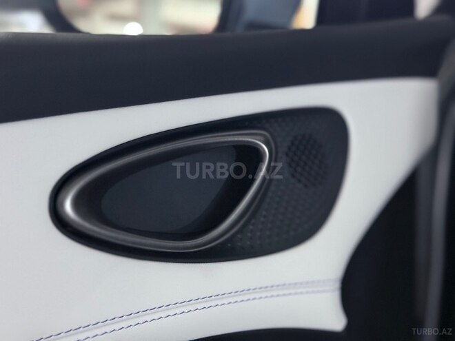 BYD Seal 05-14