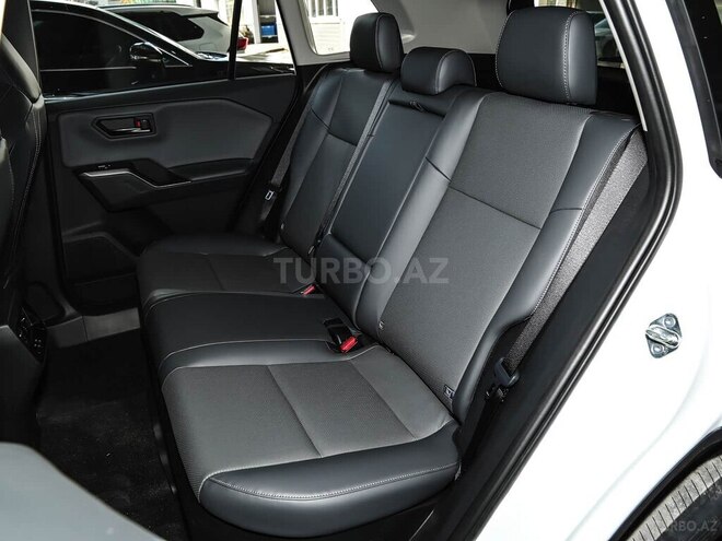 Toyota RAV4-14