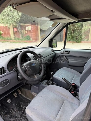 Ford Transit Connect-7