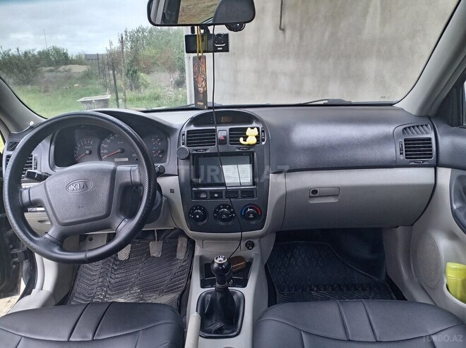 Kia Cerato-9