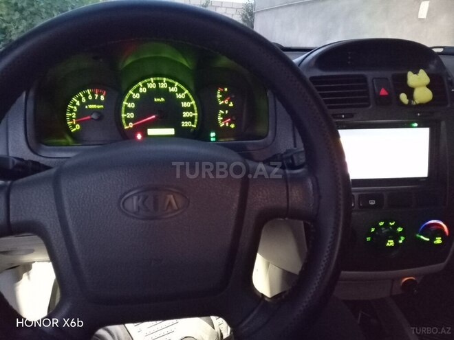 Kia Cerato-12