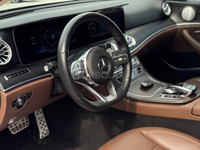 Mercedes E 220 d-27