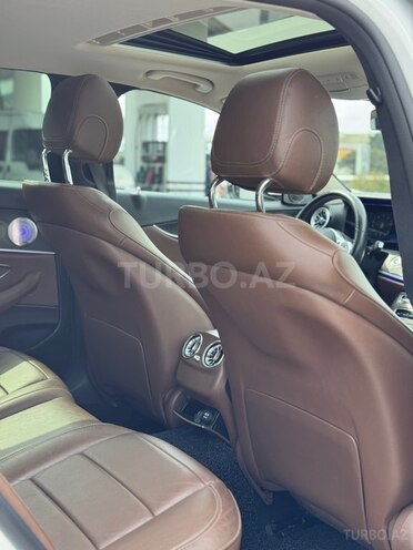 Mercedes E 220 d-19