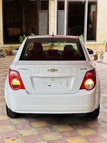 Chevrolet Aveo-2