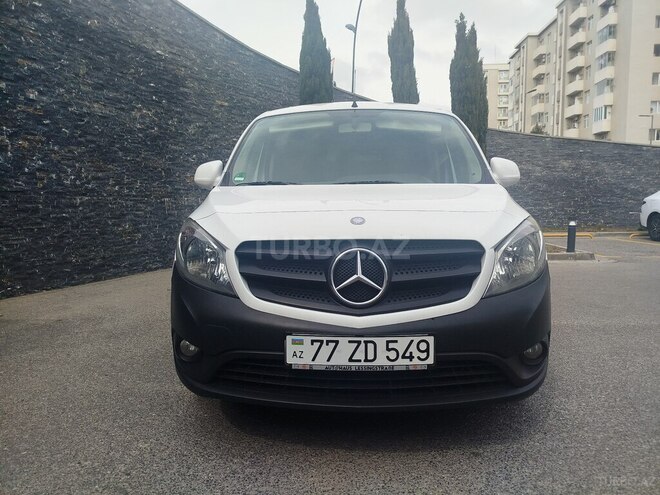 Mercedes Citan-1