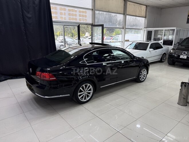 Volkswagen Passat-12