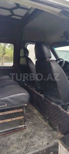 Ford Transit-4