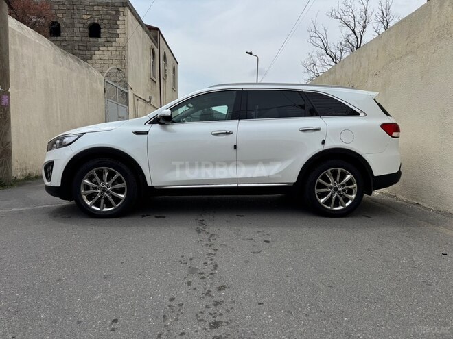 Kia Sorento-10