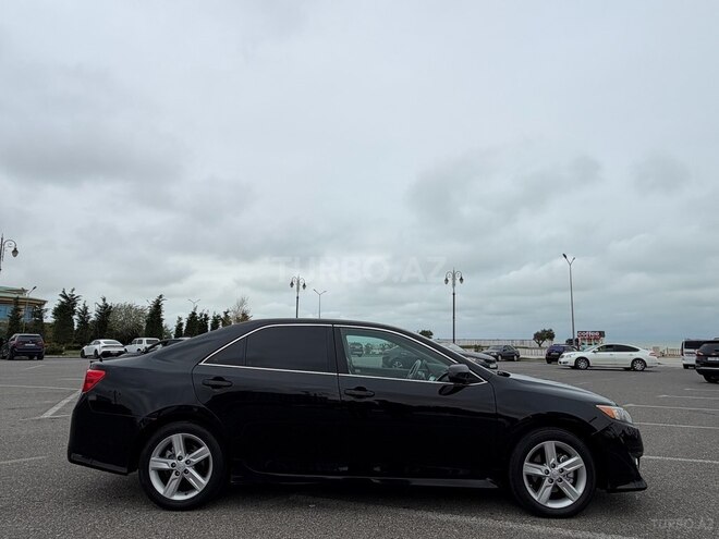 Toyota Camry-4