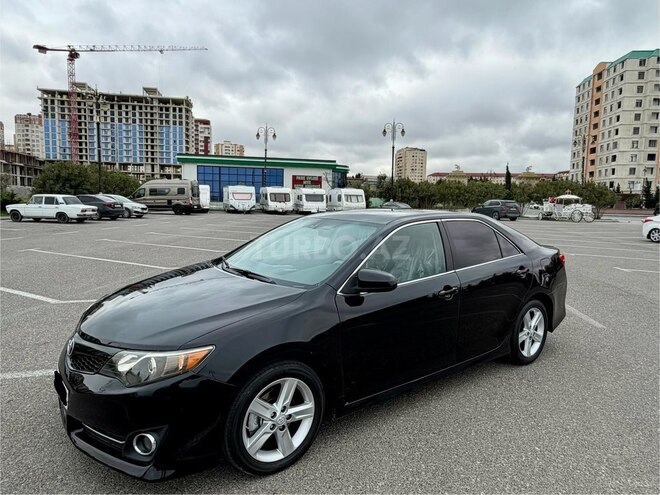 Toyota Camry-2