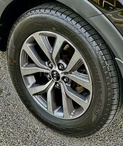 Kia Sportage-21