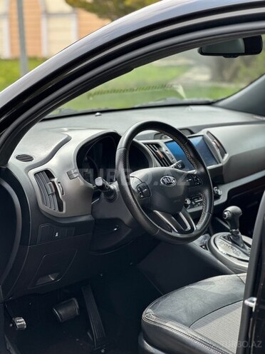 Kia Sportage-13