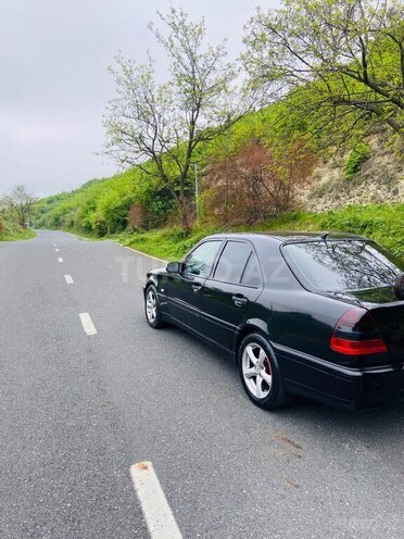 Mercedes C 180-4