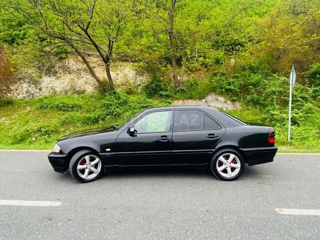 Mercedes C 180-9