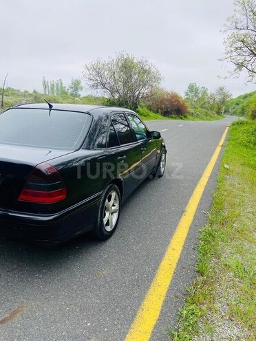 Mercedes C 180-5