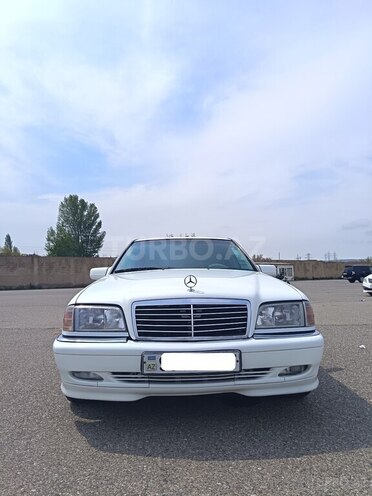 Mercedes C 230-1