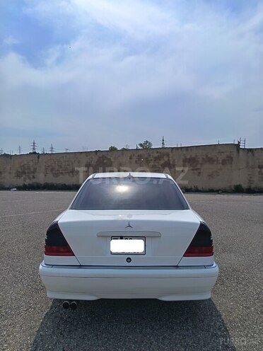 Mercedes C 230-2
