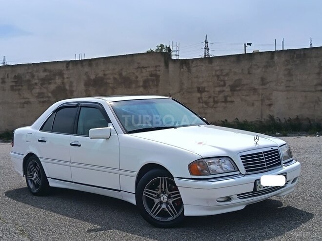 Mercedes C 230-6