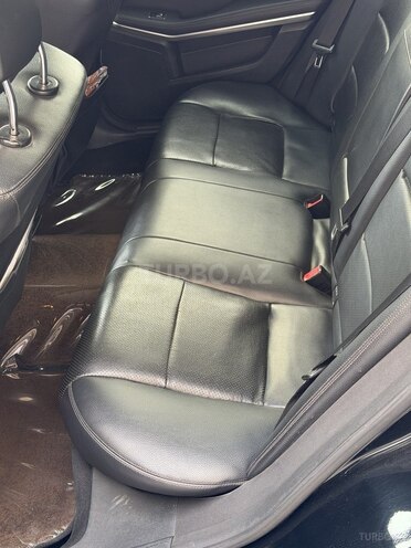 Mercedes E 220-5
