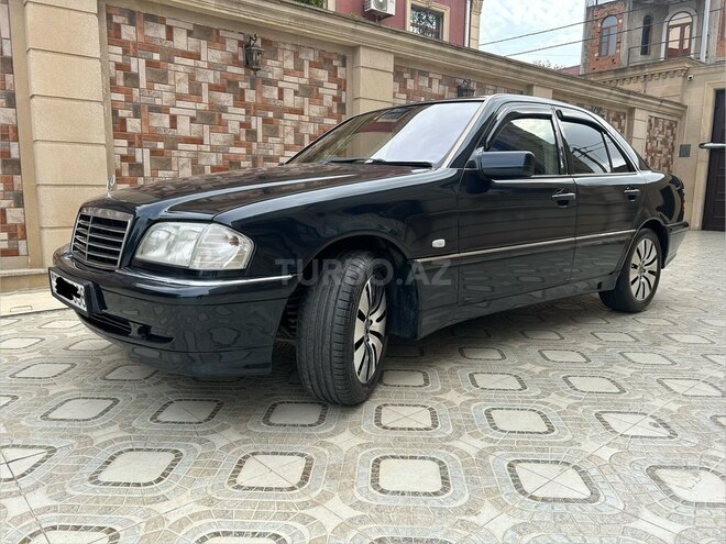 Mercedes C 180-7