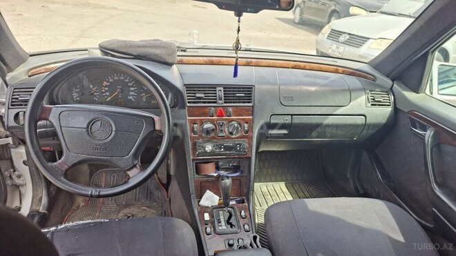 Mercedes C 220-3