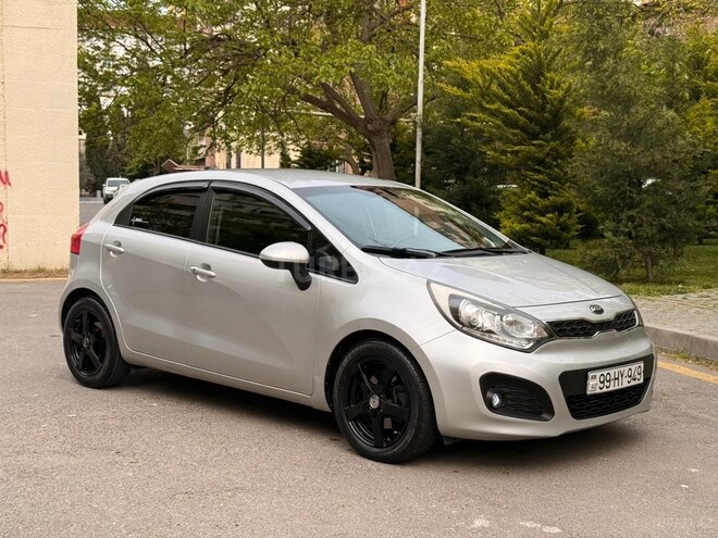 Kia Rio-3