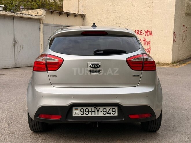 Kia Rio-6