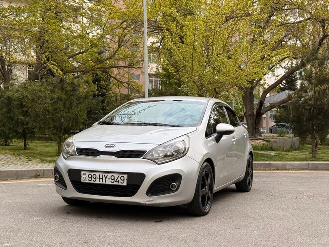Kia Rio-4