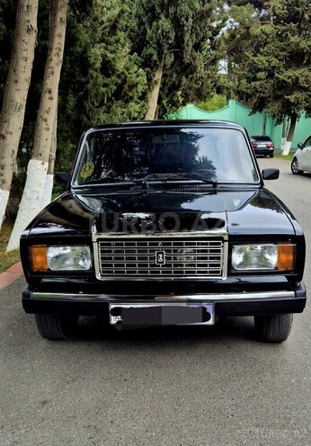 LADA (VAZ) 2107-1