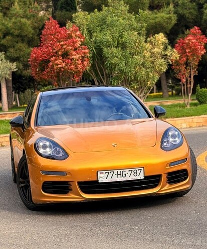 Porsche Panamera-9