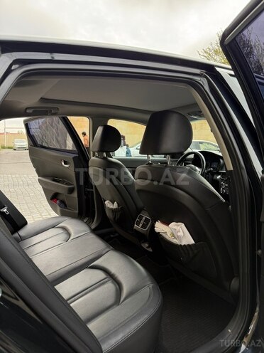 Kia K5-6