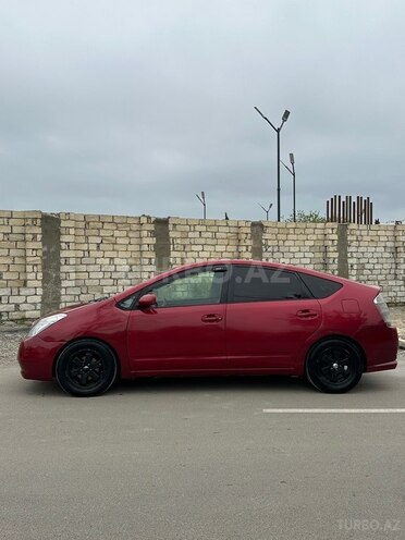 Toyota Prius-3